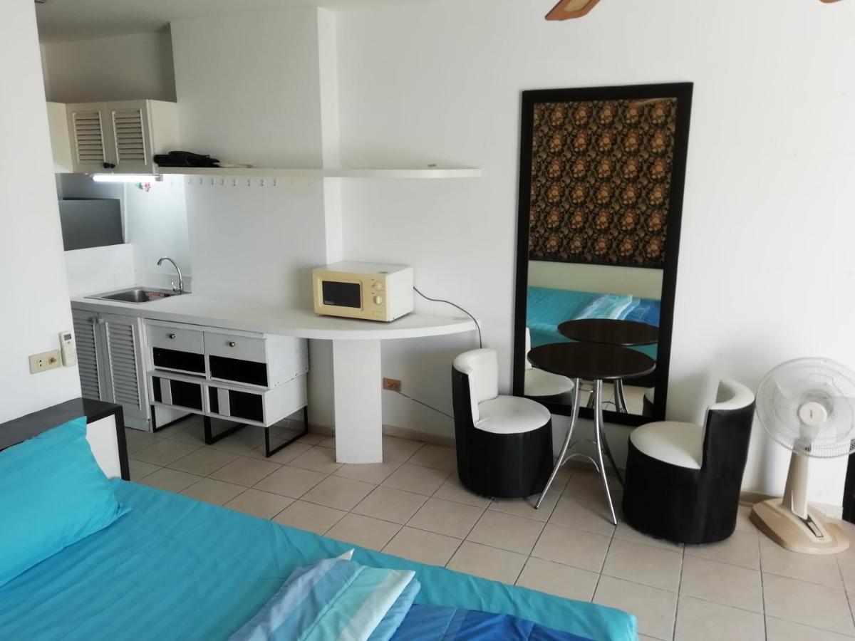 View Talay Condo #1 = Jomtien Call Me +66-8-68409-206 芭達亞 外观 照片